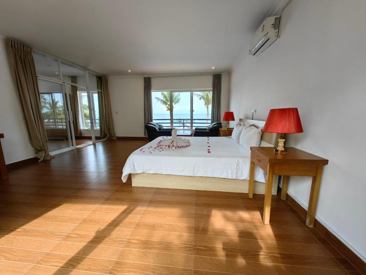 Amor Resort Koh Rong Derm Tkov Village Exterior foto
